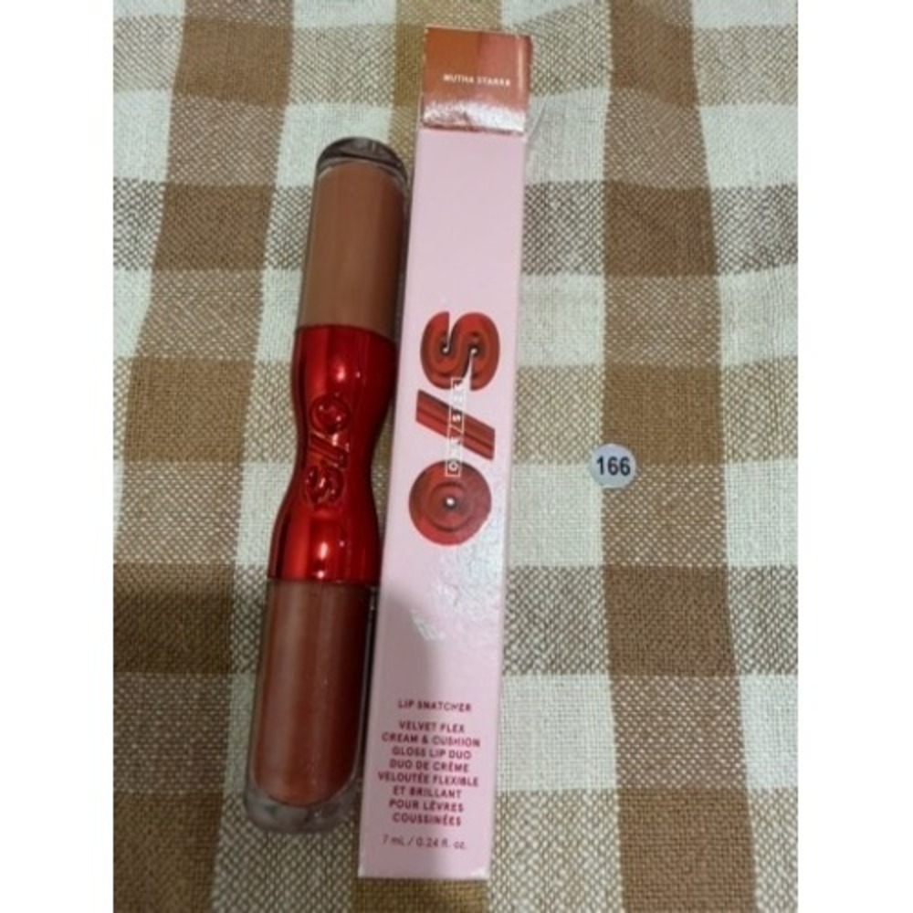 One/Size Lip Snatcher Velvet Flex Cream Cushion Gloss Mutha Starrr